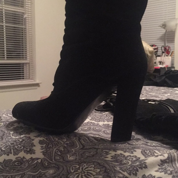 Boots - Picture 2 of 2